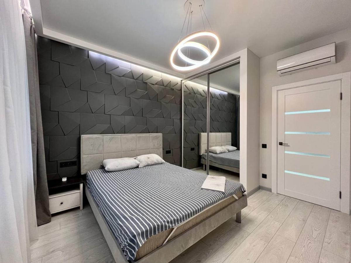 44 Pearl Stylish 1-Bedroom Apartment Odessa Exteriör bild