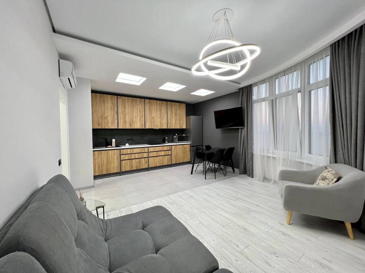 44 Pearl Stylish 1-Bedroom Apartment Odessa Exteriör bild